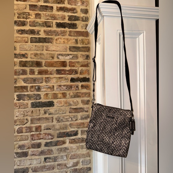 Coach snake print swing back crossbody purse. - Picture 3 of 4